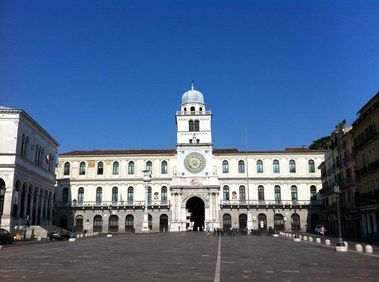 Piazza dei Signori